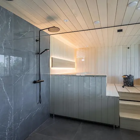 Luxury Holiday Lake Pavillion Βίλα Χαμεενλίνα